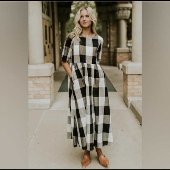 Roolee Dresses & Skirts - Roolee Gray and White A-Line Raglan 3/4 Sleeve XXS (5329)